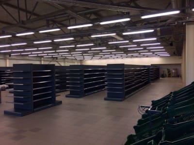 BUTIKKNETTVERK "TOPP" - CĒSIS, GAUJAS STREET 29 - levering og montering av butikkhyller